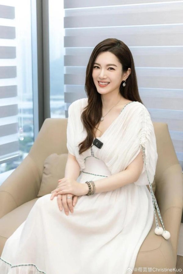 长红配资 女星苟芸慧宣布已离婚 恢复单身欲复出拍戏